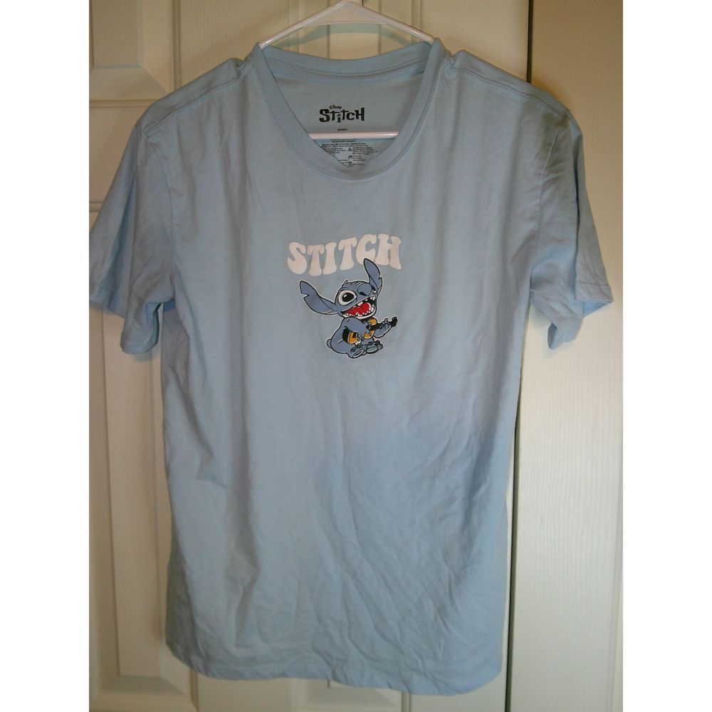 Disney Stitch Ohana Means Family T-Shirt Lilo and Stitch Character Graphic Tee L
